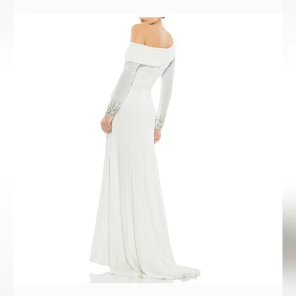 Mac Duggal Women's Beaded Cuff Drop Shoulder Gown Dress - Picture 2 of 12